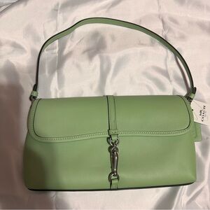 Coach Hamptons Shoulder Bag pale pistachio/silver